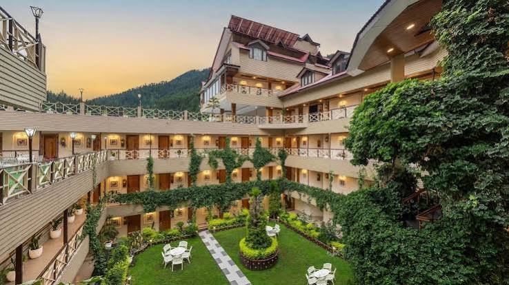 Snow Valley resort/ Larisa Resort