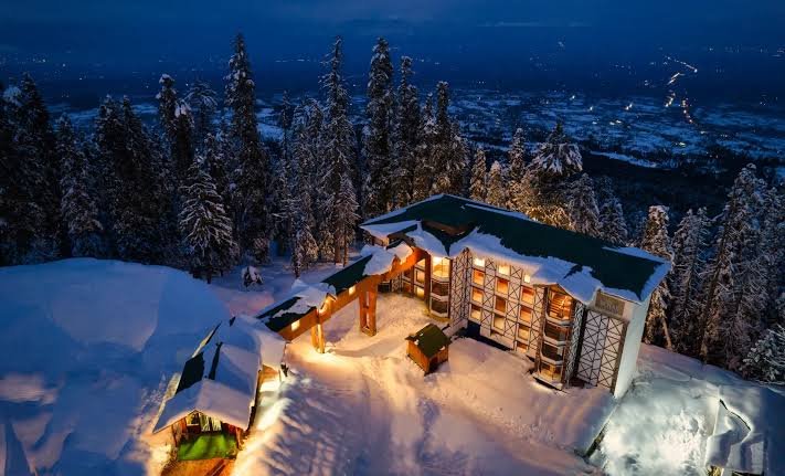 Hotel Royal Castle