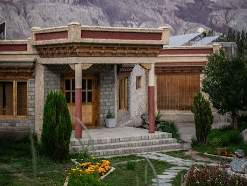 Lchang Nang Retreat - The House of Trees - Nubra Valley