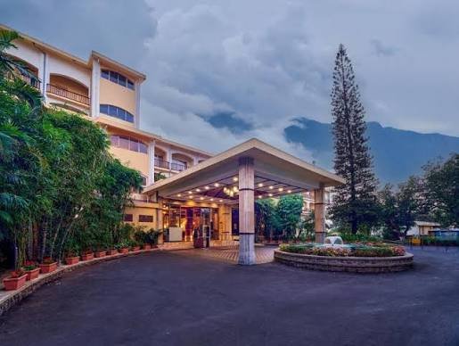 Fariyas Resort Lonavala