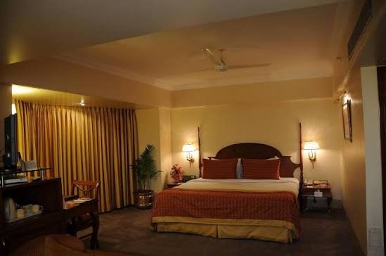 Ramada Plaza by Wyndham Palm Grove
