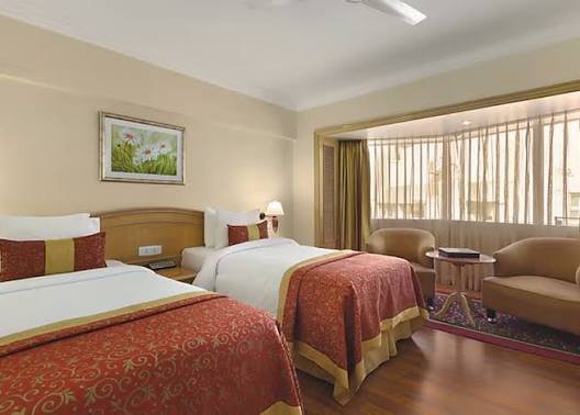 Ramada Plaza by Wyndham Palm Grove