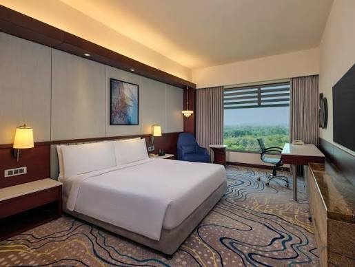 Crowne Plaza Ahmedabad City Centre