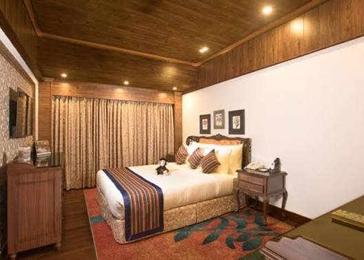 MAYFAIR Himalayan Spa Resort