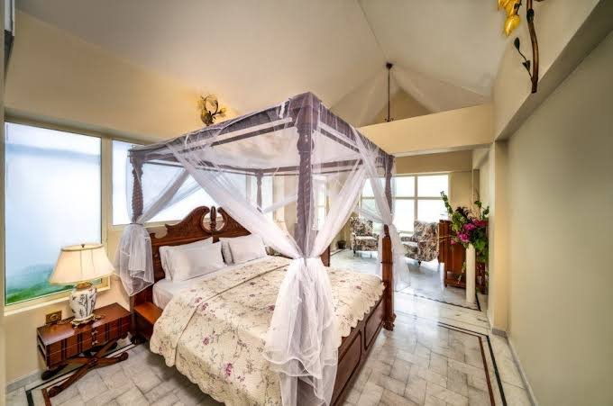 Clarks Exotica Island House