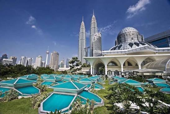 Malaysia Highlights Tour Package – 5 Days / 4 Nights