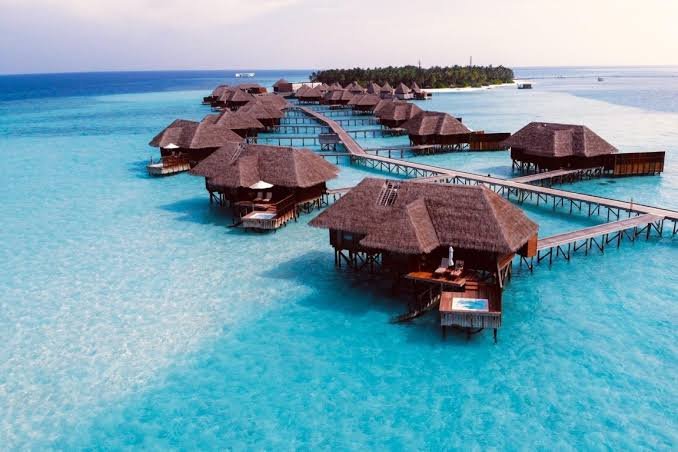 Maldives Paradise Escape Tour Package – 5 Days / 4 Nights